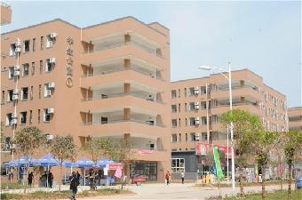 资阳汽车学院7.jpg 资阳汽车学院7.jpg