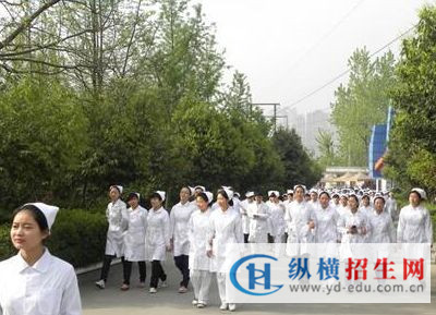 南充高护学校2.jpg 南充高护学校2.jpg