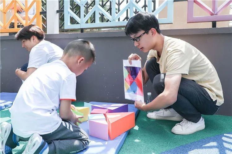 学前教育专业拥有 “花式”的期末考试 ,以 观摩课 。 学前教育专业拥有 “花式”的期末考试 ,以 观摩课 。